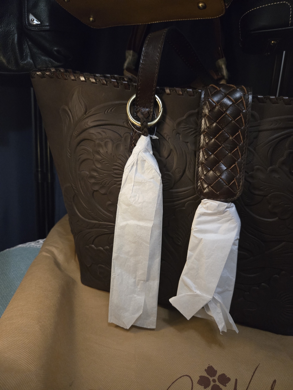 Patricia Nash Lge Rich Brown Floral Embossed Tote with Braided Accent. Rare. NWT - Picture 5 of 17
